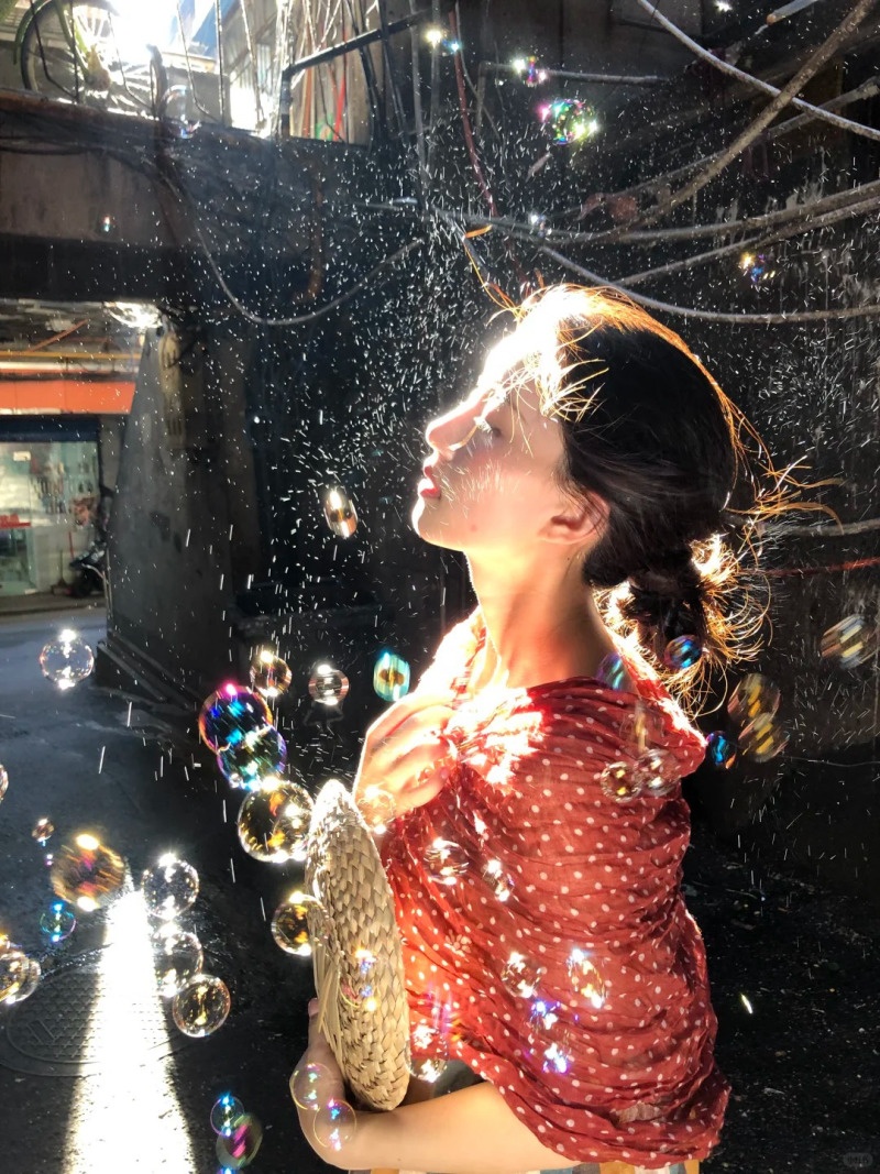 chụp ảnh với bong bóng xà phòng