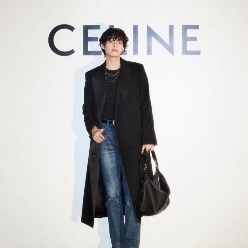 Giữ Bảng Màu Tối Giản và Hài Hòa