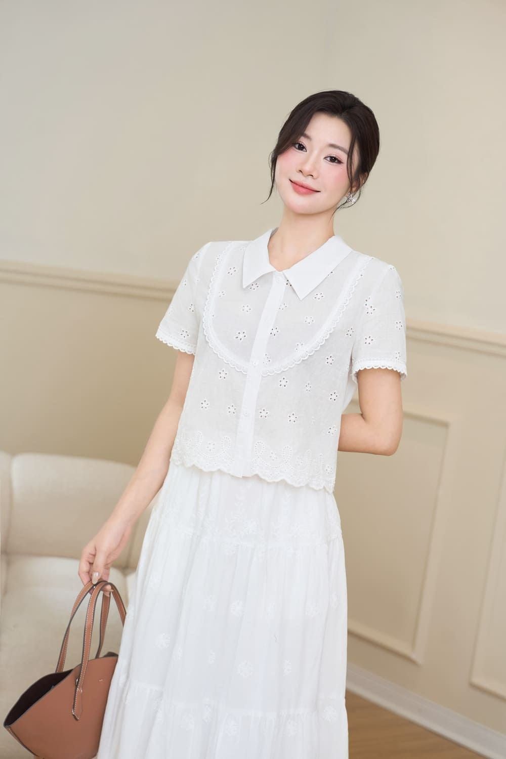 phối đồ với áo sơ mi trắng
