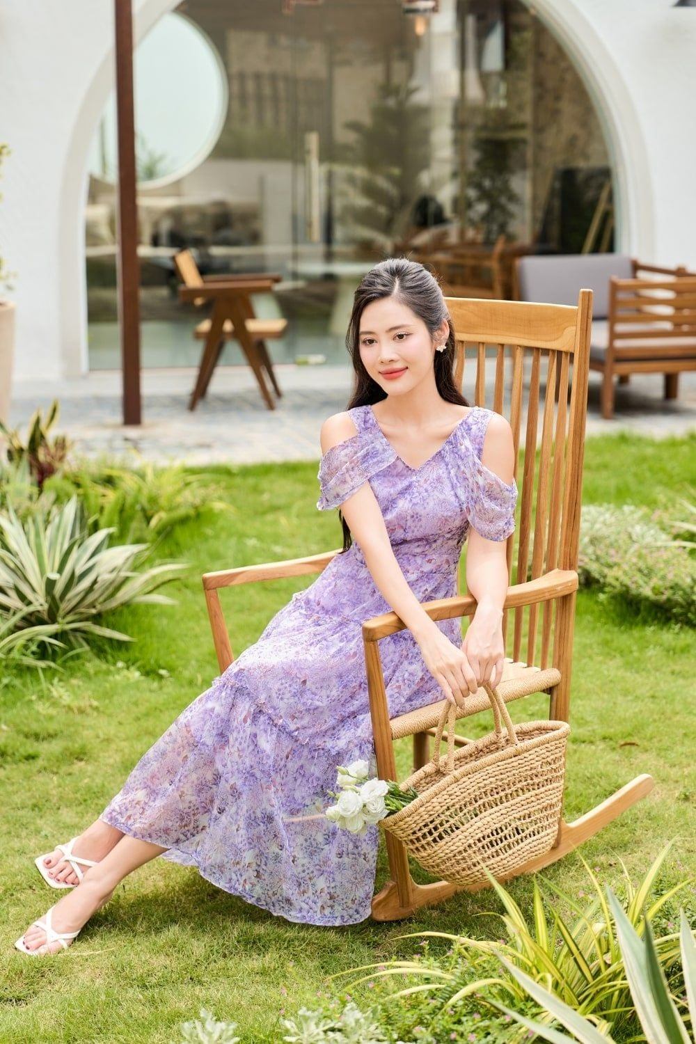 Người gầy nên mặc váy như thế nào?