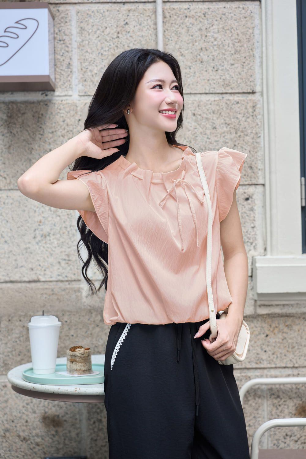 mẫu áo đẹp cho người béo bụng