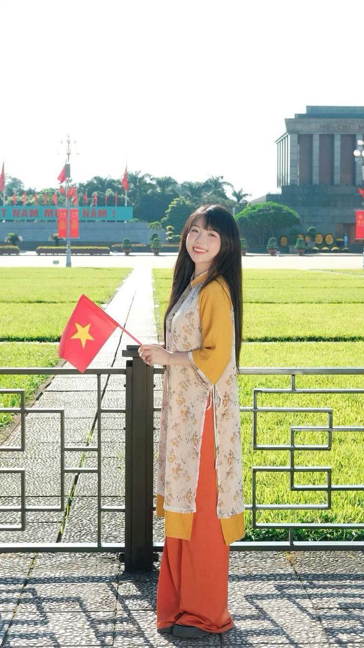đi lăng bác mặc gì