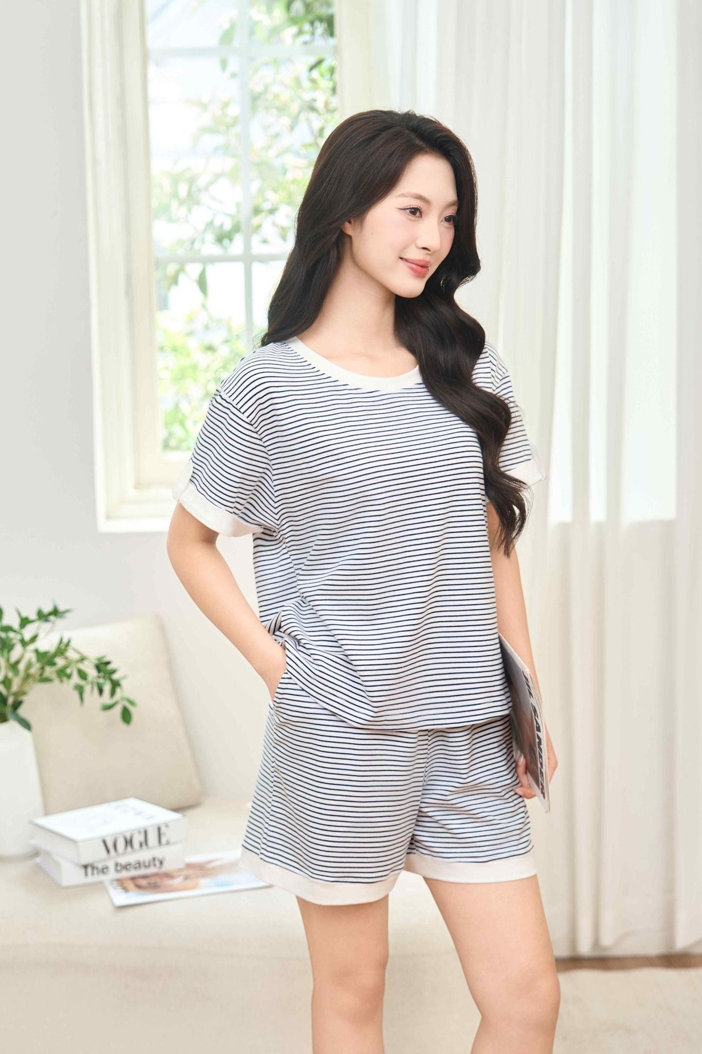 top những mẫu đồ bộ cho u50