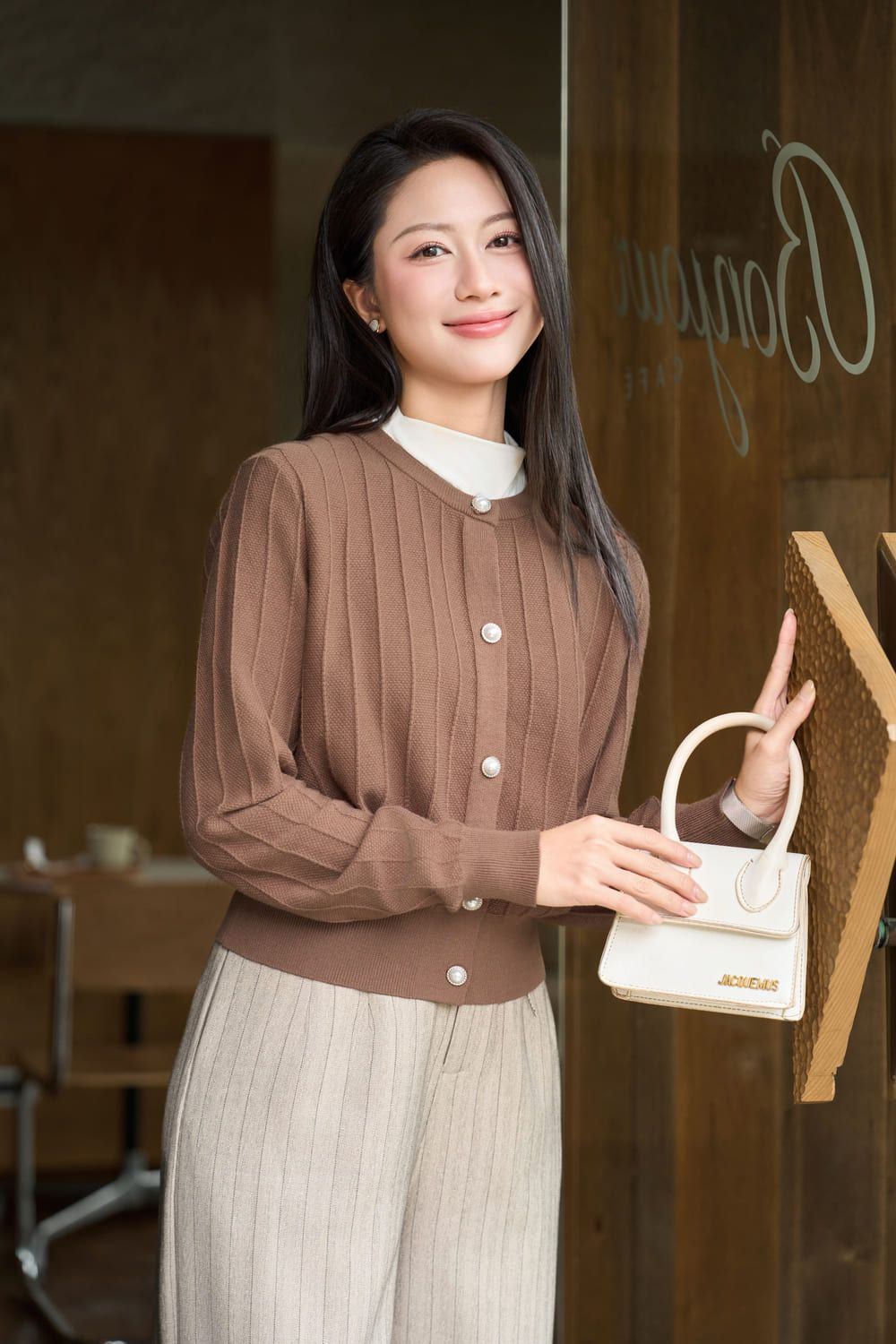 mẫu áo đẹp cho người béo bụng