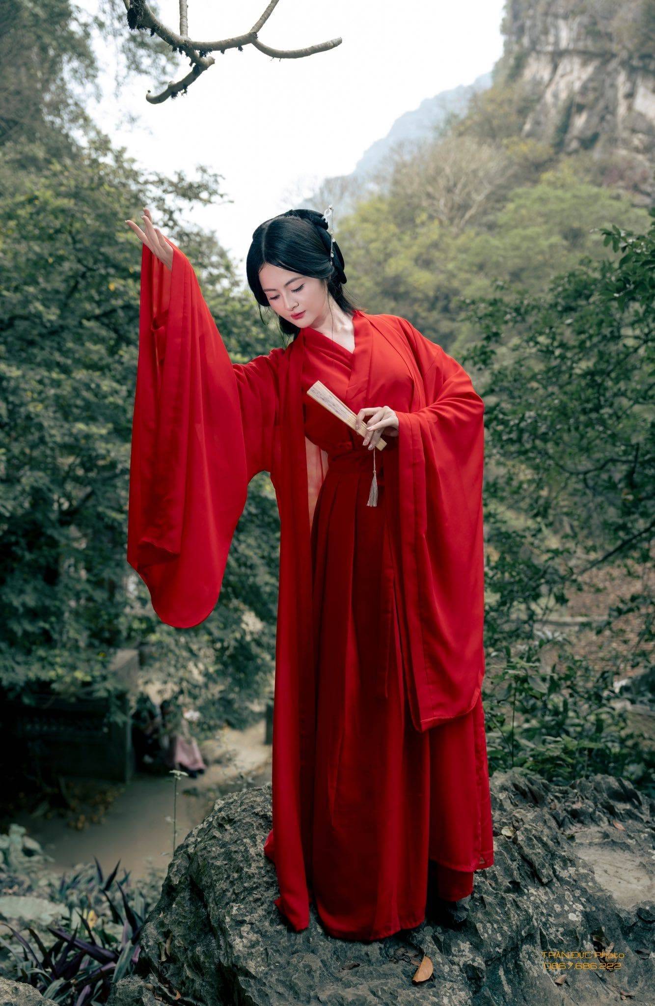 di-du-lich-trang-an-nen-mac-gi