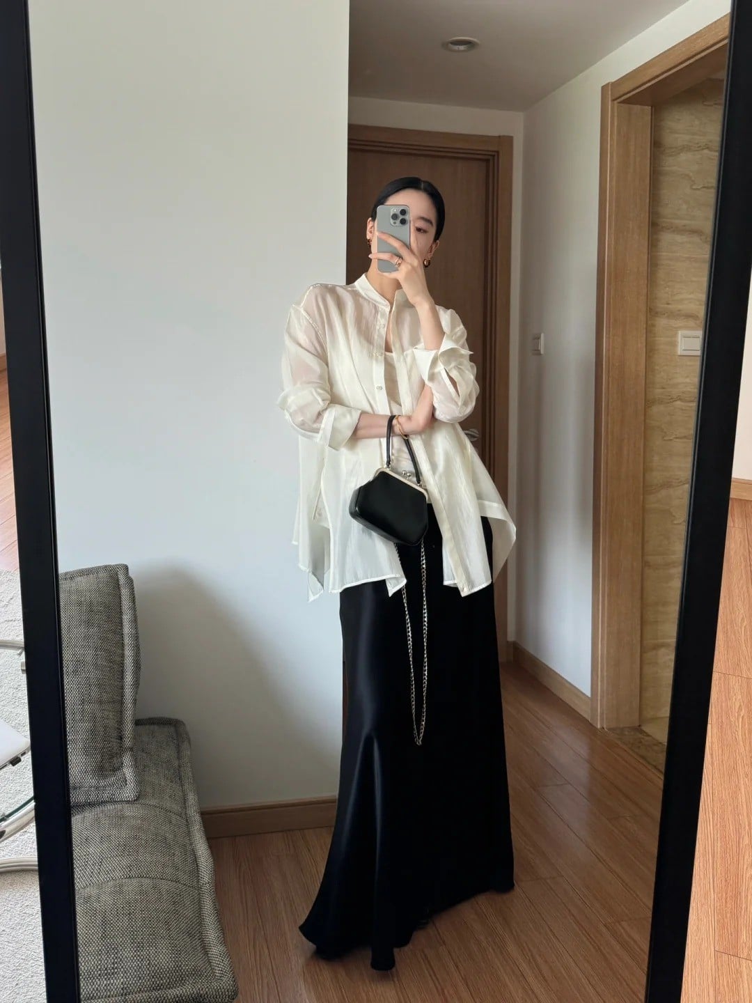 kiểu áo voan đẹp trẻ trung