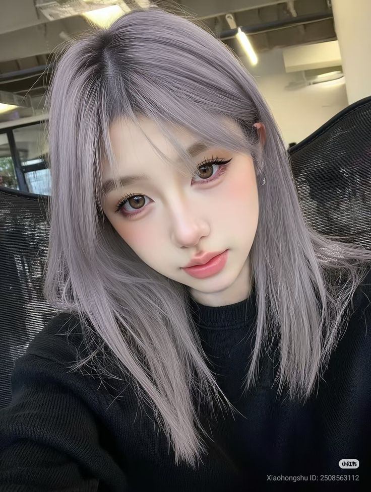 tóc màu tím khói