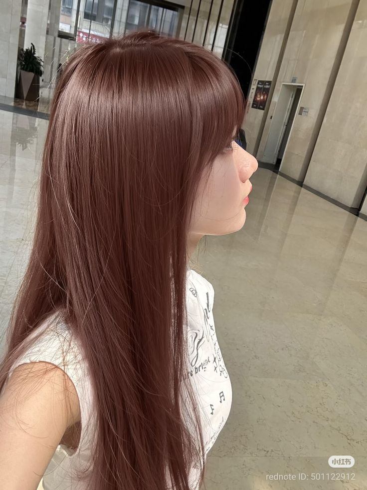tóc nâu lạnh