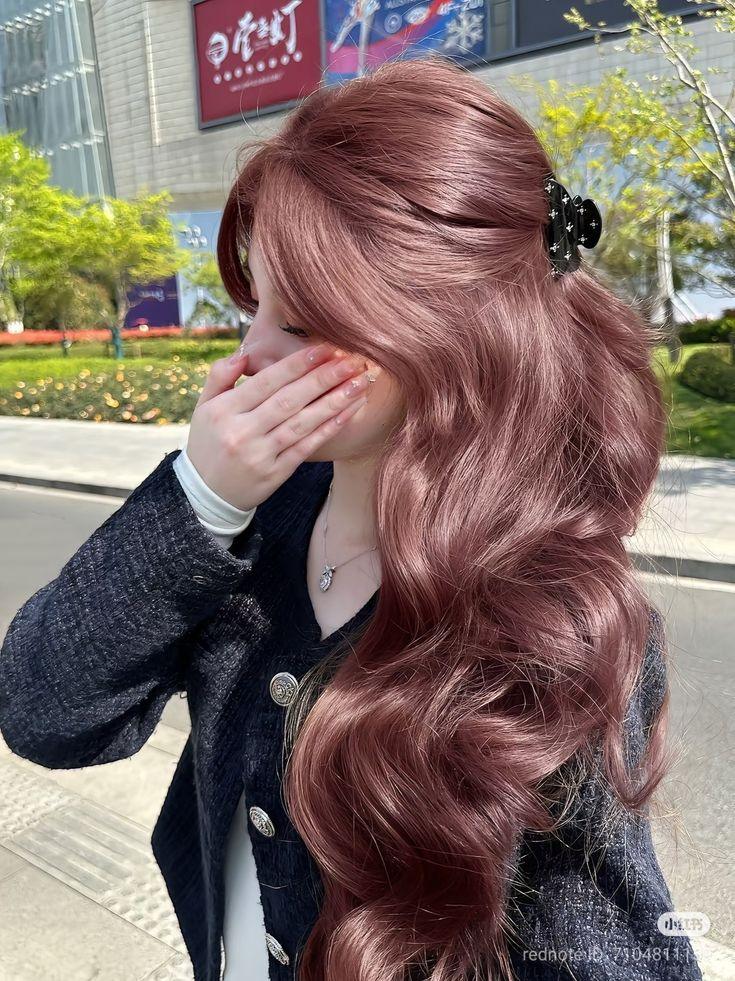 tóc nâu lạnh