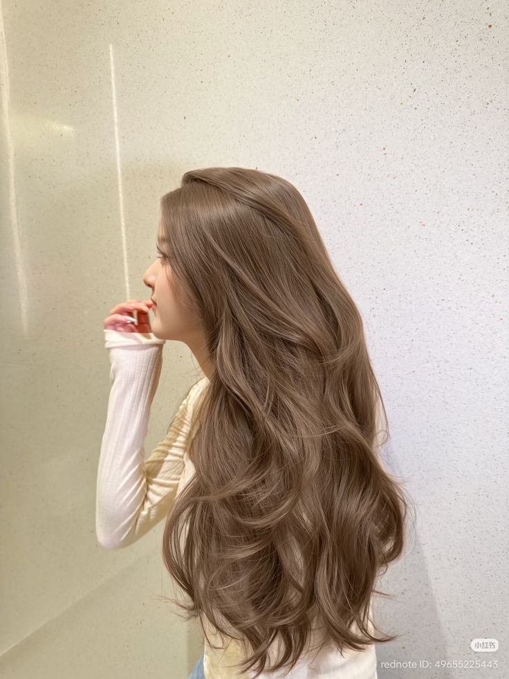 tóc nâu lạnh