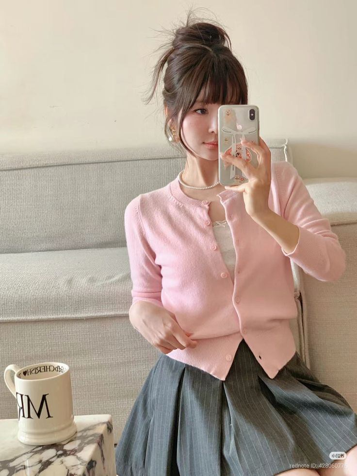 áo khoác mỏng mặc với váy