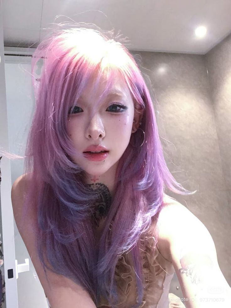 tóc màu tím khói