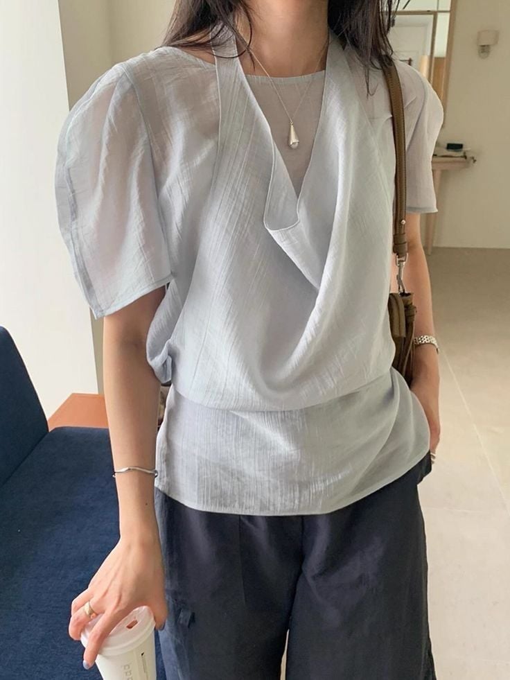 áo cổ đổ