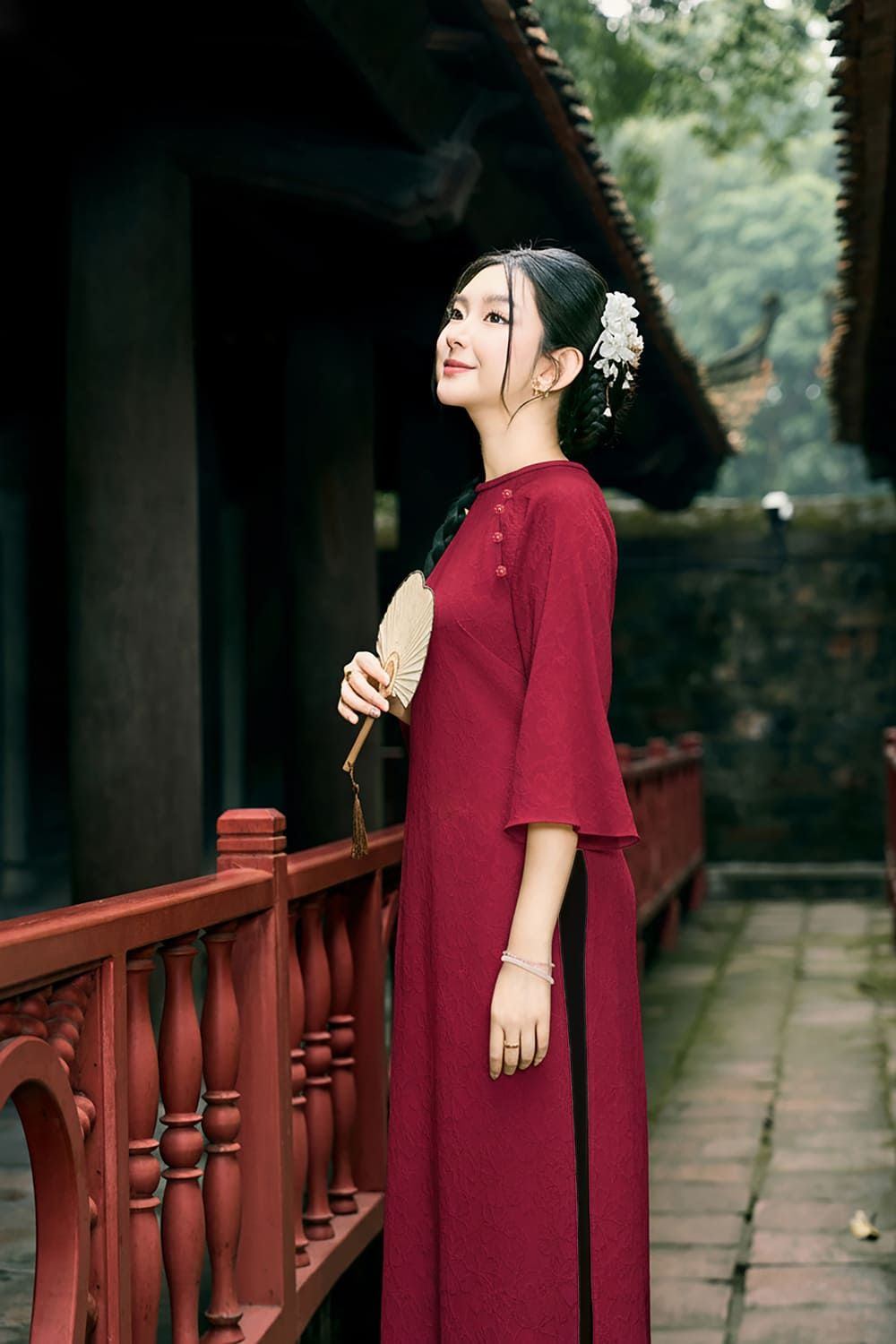 Cách gấp áo dài truyền thống
