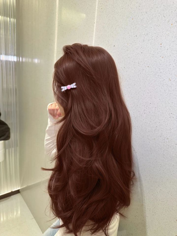 tóc nâu lạnh