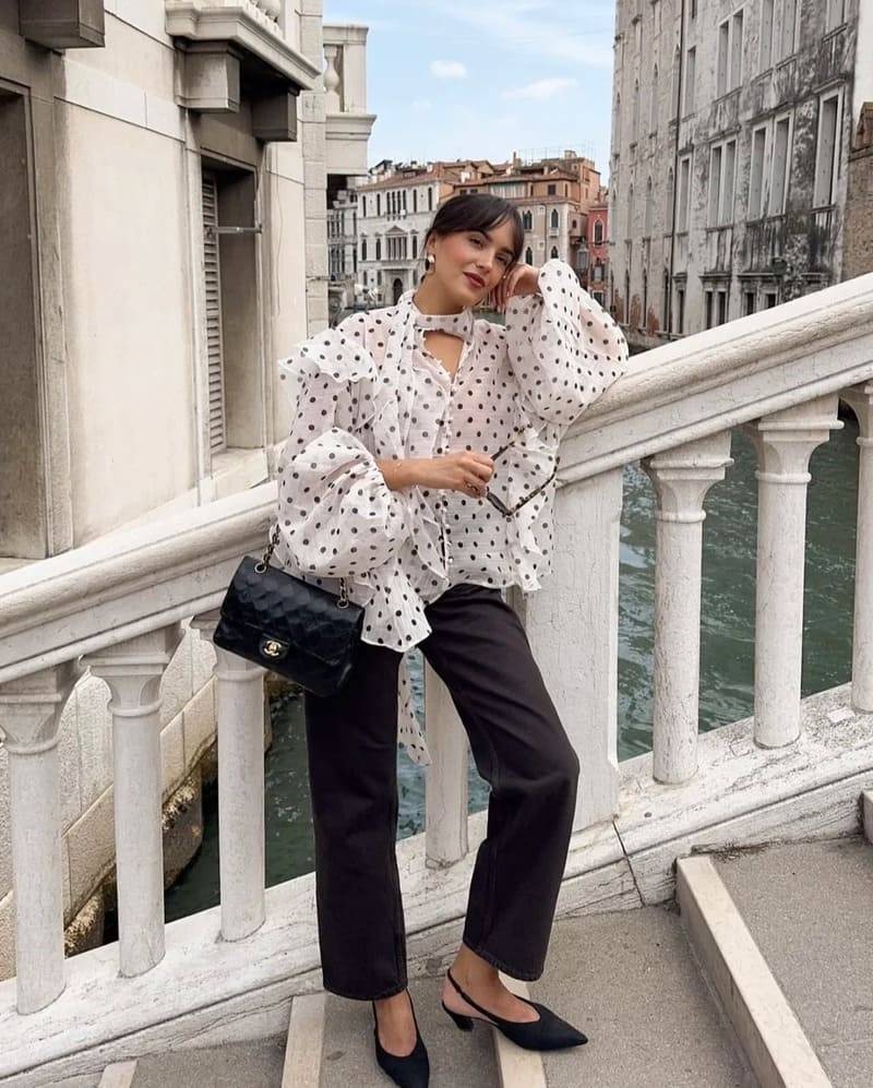 Áo blouse