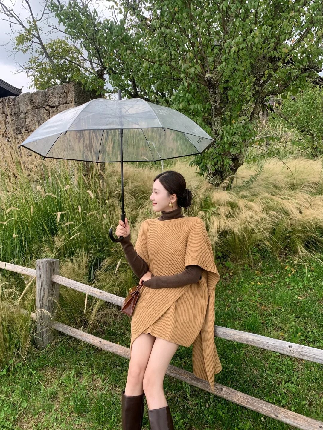 Áo choàng len là gì?