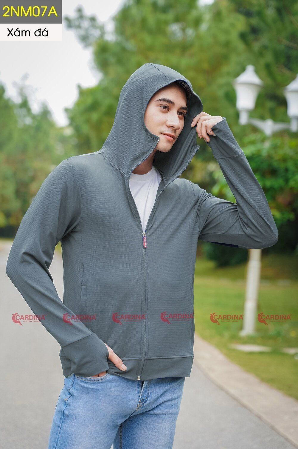 Các mẫu áo chống nắng nam thể thao tốt nhất 2026