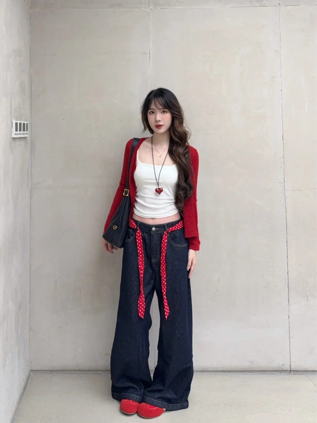 Kết hợp cùng quần jeans nữ