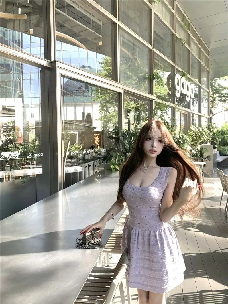 Phối cùng chân váy