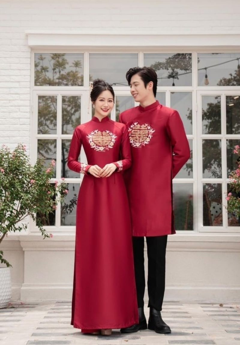 Kiểu tóc nào xinh cho áo dài ăn hỏi?