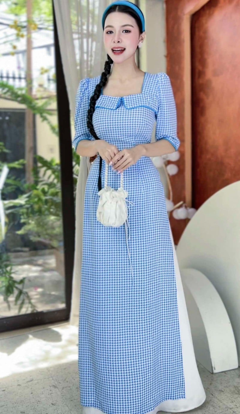 Áo dài cổ vuông vải tweed hoạ tiết houndstooth xanh trẻ trung