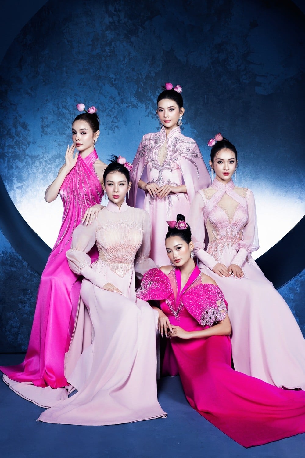 Tại sao áo dài dạ hội là lựa chọn không thể thiếu trong các sự kiện sang trọng?