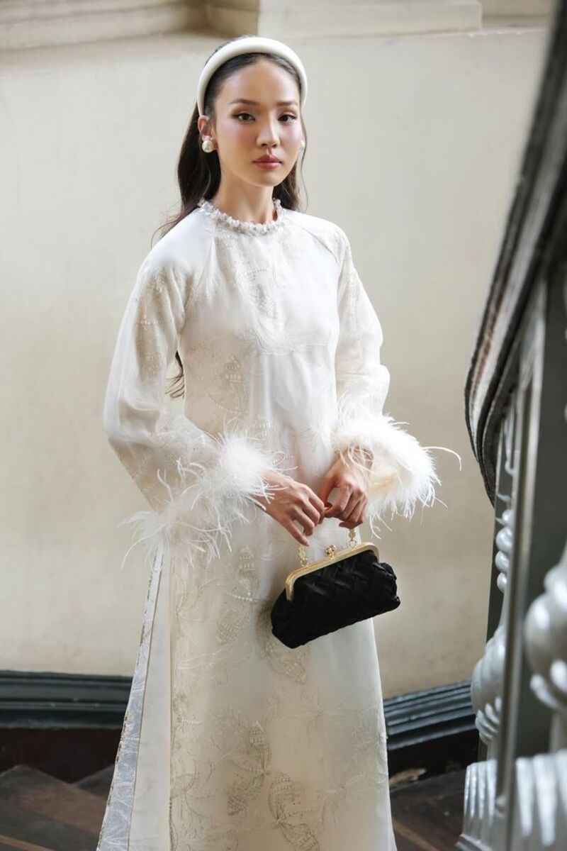 áo dài đi đám cưới