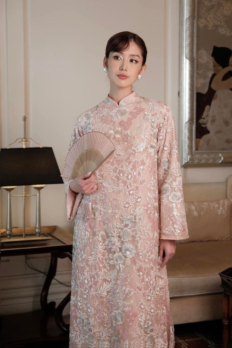 áo dài đi đám cưới