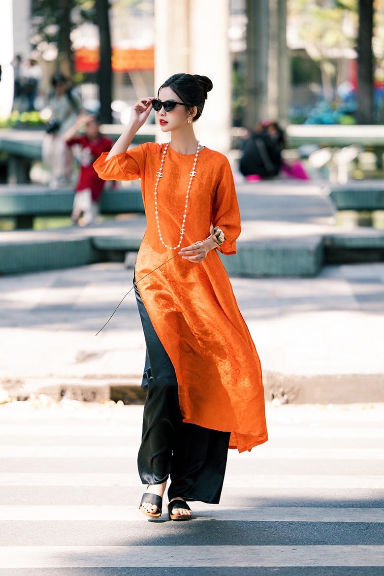 Tại sao áo dài màu cam lại chiếm trọn trái tim phái đẹp?