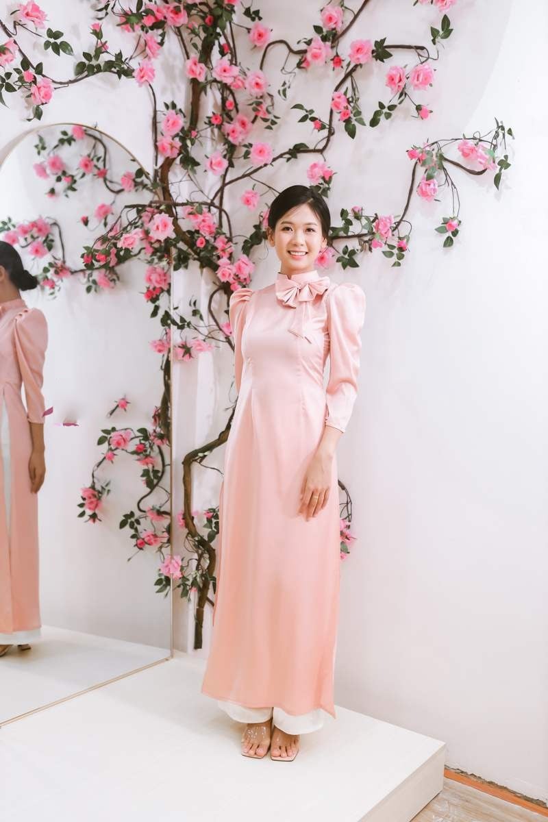 Áo dài phi bóng in họa tiết 3D