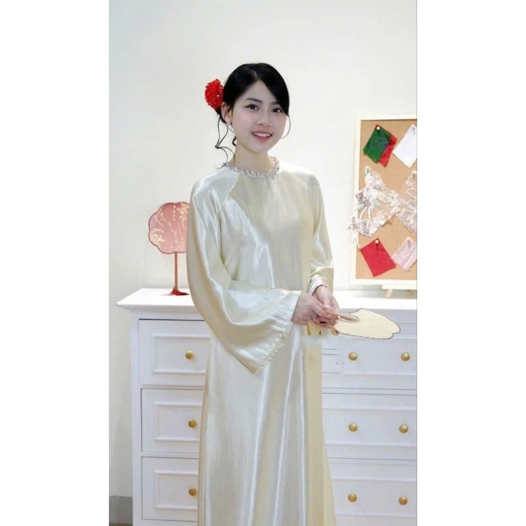 Tại sao áo dài phi bóng là lựa chọn không thể thiếu trong dịp Tết?