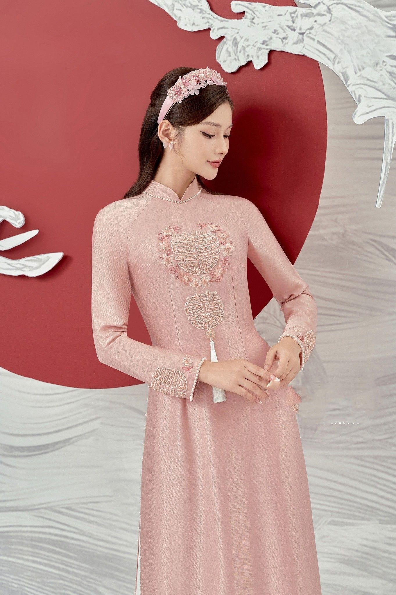 5. Áo dài song hỷ màu pastel ngọt ngào cho cô dâu hiện đại