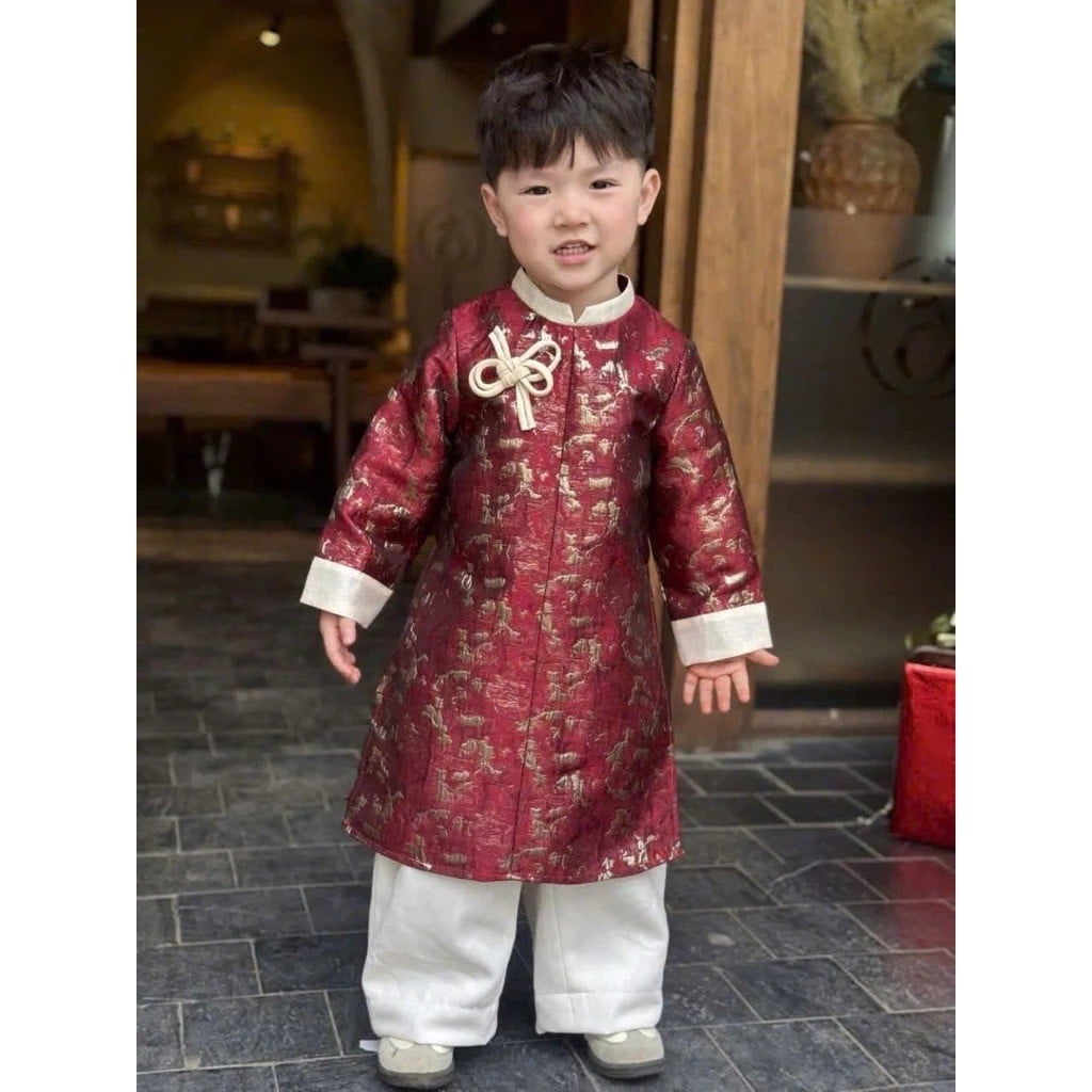 Mẫu áo dài tết cho bé trai màu đỏ