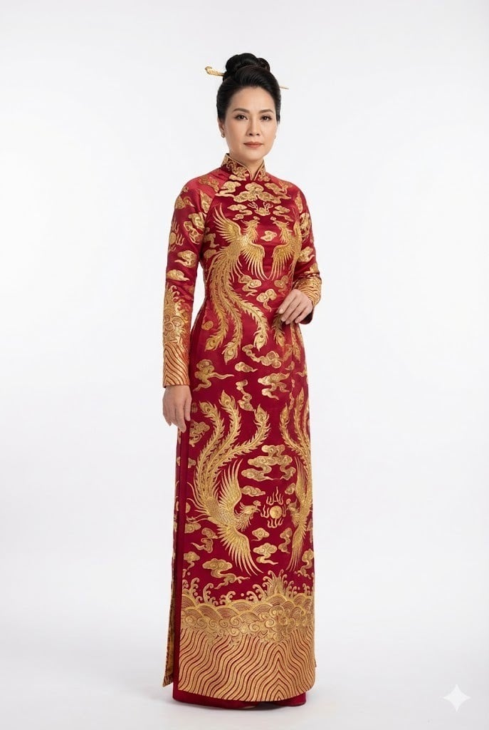 Áo dài trung niên họa tiết Cung đình