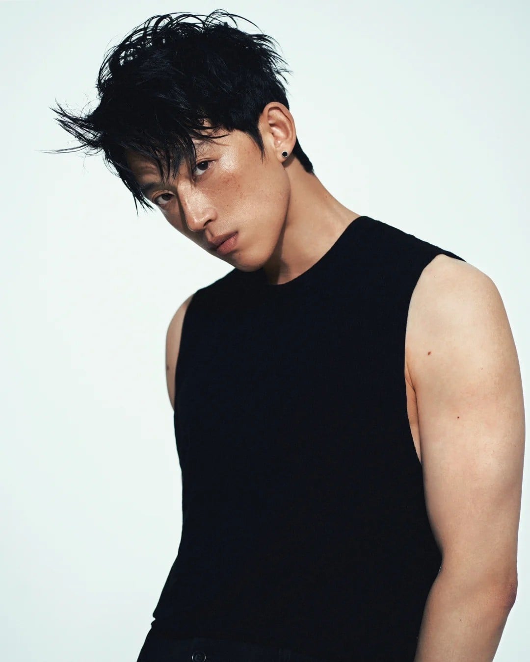 cach-tao-dang-chup-anh-goc-nghieng-nam