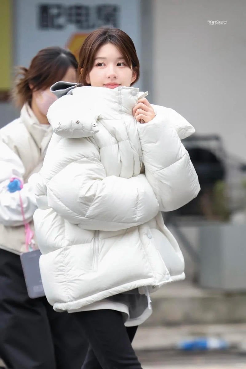 mẫu áo khoác phao nữ đại hàn