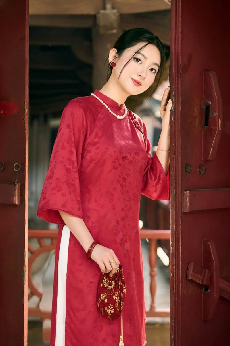 áo dài truyền thống