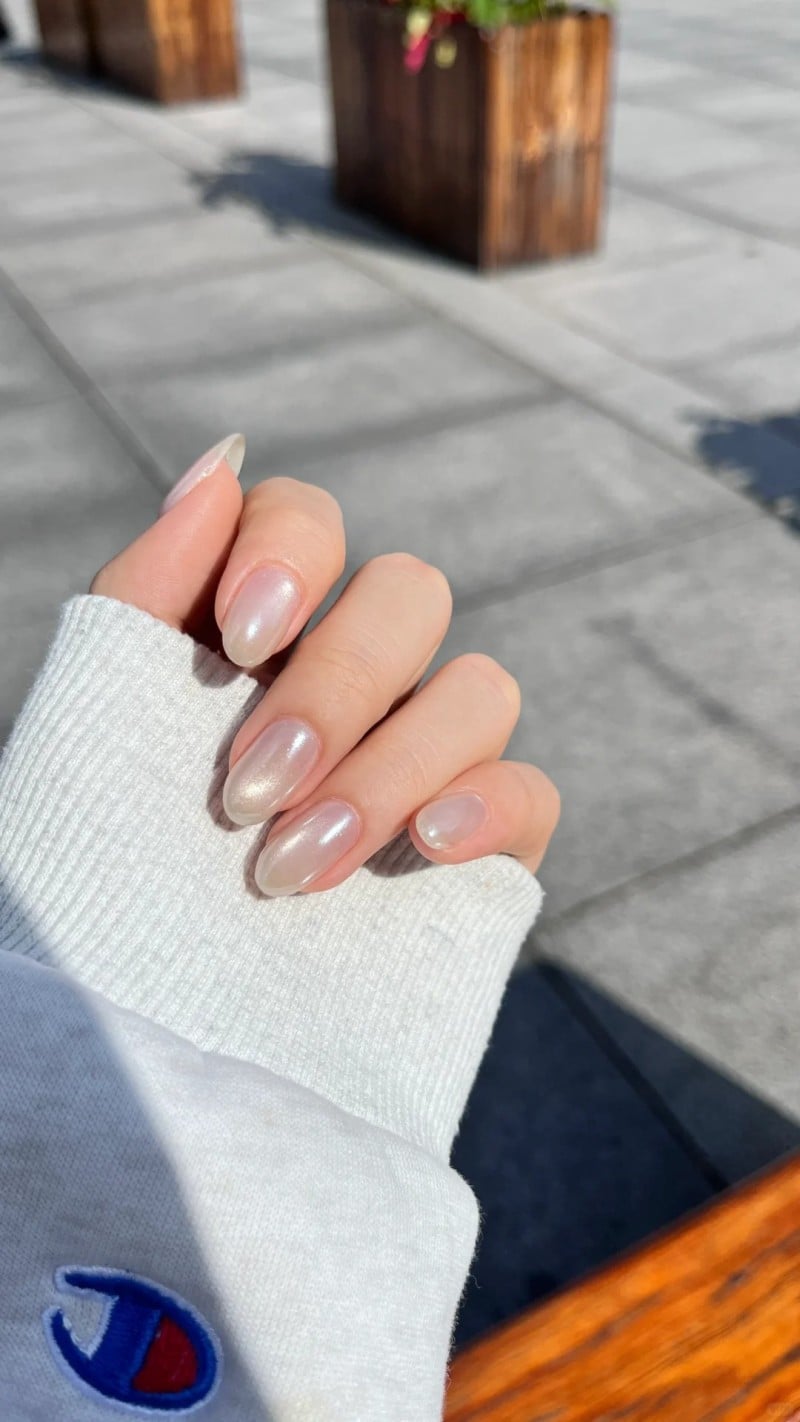 mẫu nail móng nhọn tròn