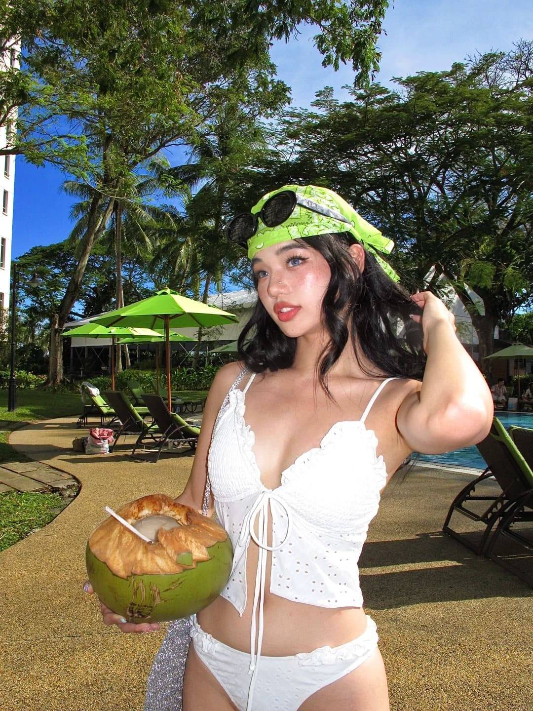 đi nha trang nên mặc gì đẹp
