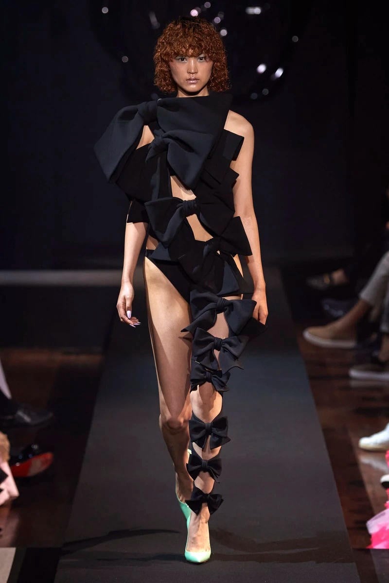 Từ biểu tượng quý tộc đến trào lưu Gen Z