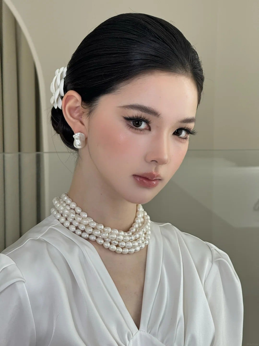 các kiểu tóc đi tiệc
