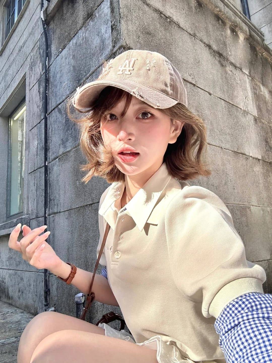 cách đội mũ lưỡi trai đẹp cho nữ