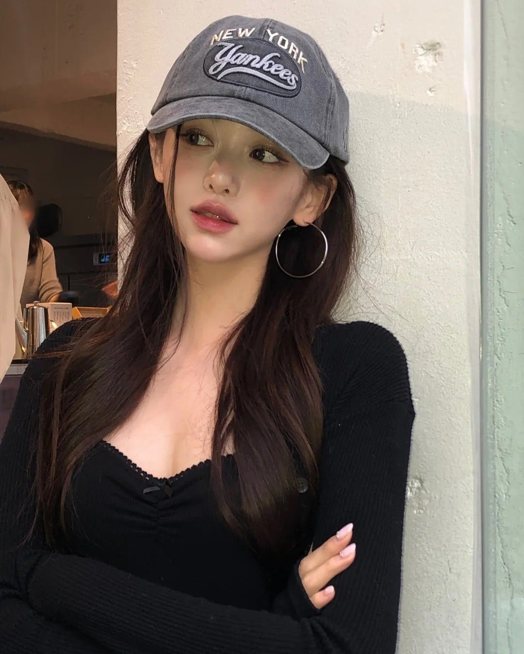 cách đội mũ lưỡi trai đẹp cho nữ