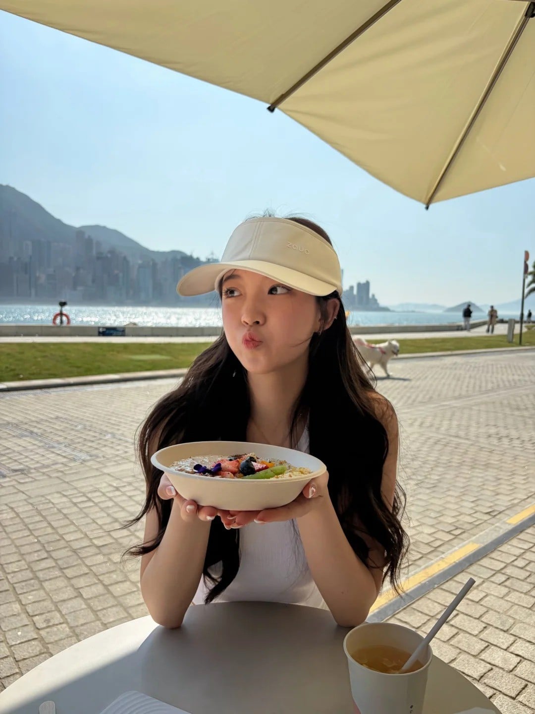 cách đội mũ lưỡi trai đẹp cho nữ