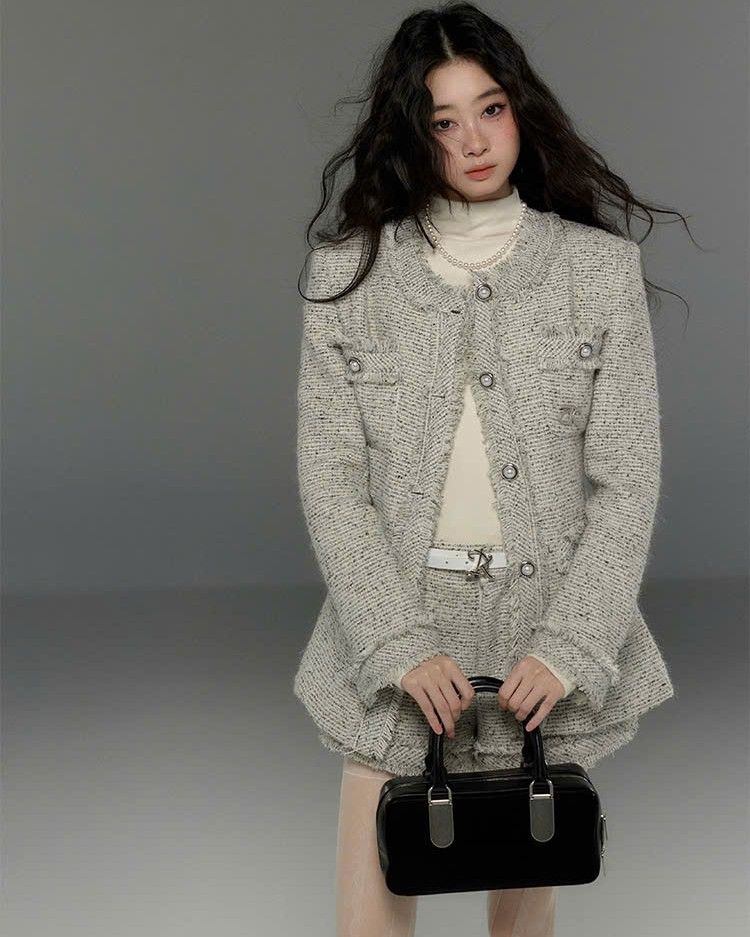 cách phối đồ với chân váy dạ tweed