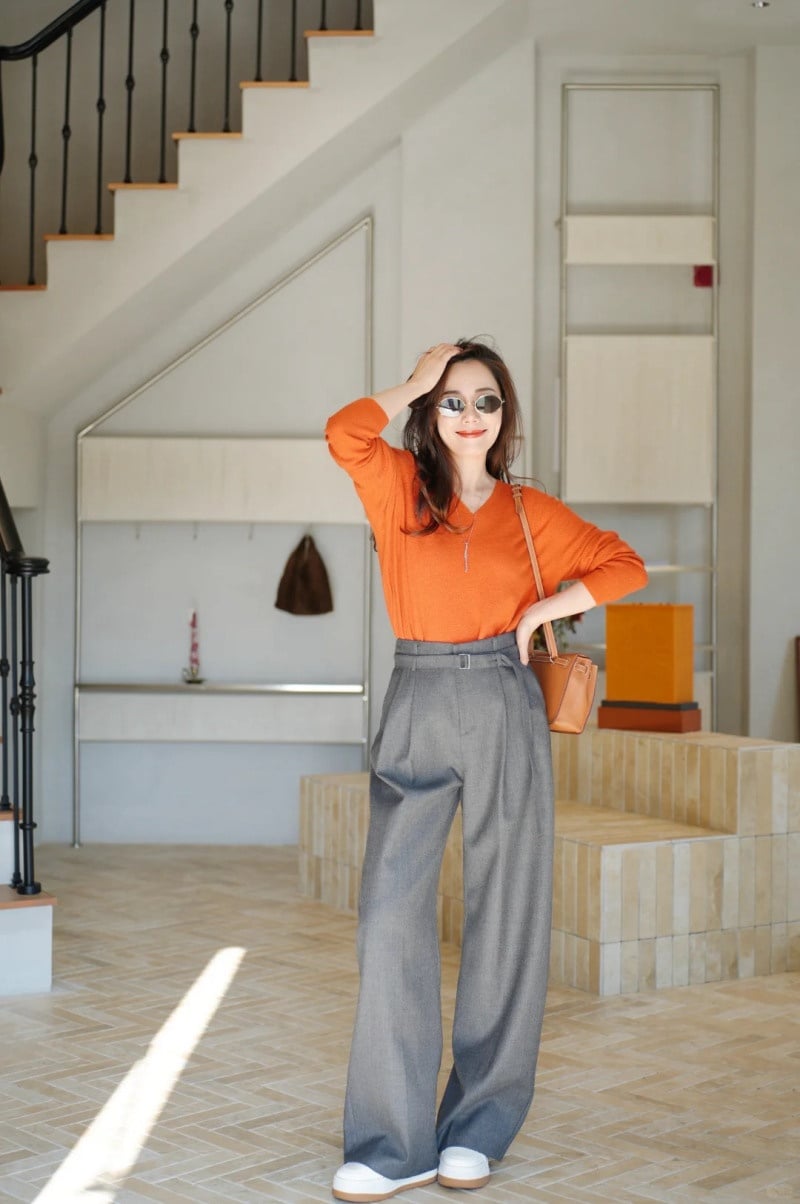 màu cam kết hợp với màu gì