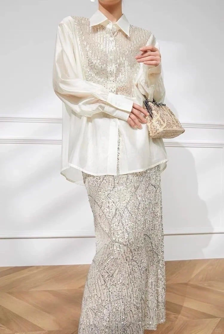 Set 1: Áo sơ mi lụa cổ điển và chân váy đuôi cá