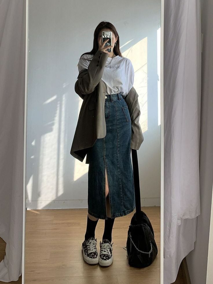 chân váy bò xẻ tà