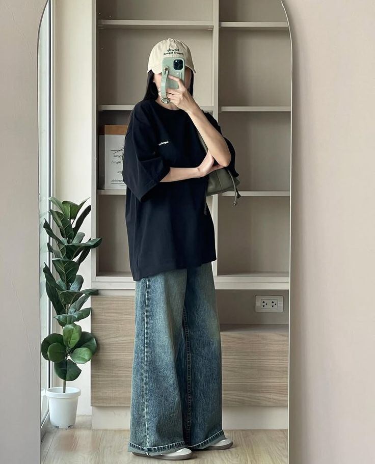 cách phối đồ với áo thun form rộng